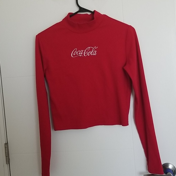 Coca-Cola Graphic Crop Top from Forever 21 - Picture 2 of 4